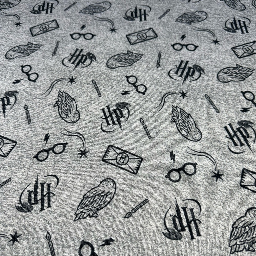 Harry Potter Hogwarts Wizarding World glasses wand Graphic Sleep Shirt Medium - Picture 8 of 16